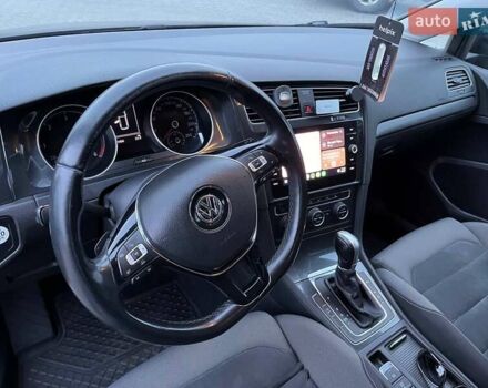 Серый Фольксваген Гольф, объемом двигателя 1.6 л и пробегом 191 тыс. км за 15500 $, фото 8 на Automoto.ua