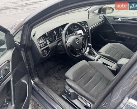 Сірий Фольксваген Гольф, об'ємом двигуна 1.97 л та пробігом 267 тис. км за 14000 $, фото 3 на Automoto.ua