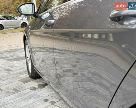 Серый Фольксваген Гольф, объемом двигателя 1.6 л и пробегом 253 тыс. км за 12700 $, фото 27 на Automoto.ua