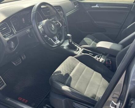 Серый Фольксваген Гольф, объемом двигателя 2 л и пробегом 280 тыс. км за 18500 $, фото 10 на Automoto.ua