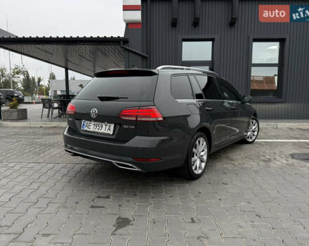 Серый Фольксваген Гольф, объемом двигателя 1.97 л и пробегом 328 тыс. км за 15600 $, фото 11 на Automoto.ua