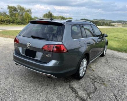 Серый Фольксваген Гольф, объемом двигателя 1.8 л и пробегом 50 тыс. км за 8000 $, фото 6 на Automoto.ua