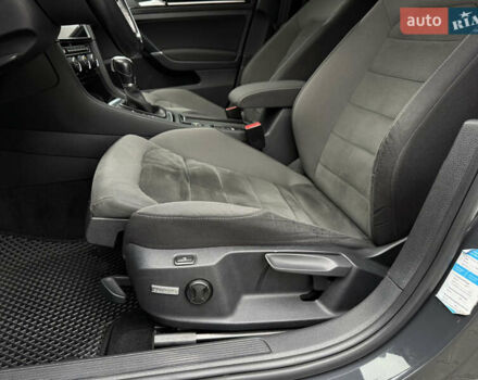 Серый Фольксваген Гольф, объемом двигателя 1.97 л и пробегом 328 тыс. км за 15600 $, фото 42 на Automoto.ua