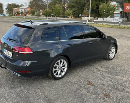 Серый Фольксваген Гольф, объемом двигателя 1.6 л и пробегом 299 тыс. км за 13000 $, фото 5 на Automoto.ua