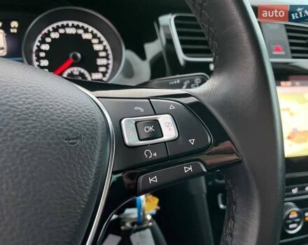 Серый Фольксваген Гольф, объемом двигателя 1.97 л и пробегом 233 тыс. км за 13800 $, фото 15 на Automoto.ua