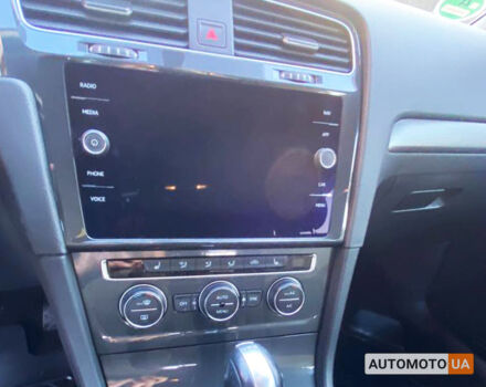 Серый Фольксваген Гольф, объемом двигателя 1.6 л и пробегом 223 тыс. км за 15600 $, фото 10 на Automoto.ua