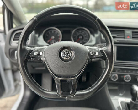 Серый Фольксваген Гольф, объемом двигателя 1.8 л и пробегом 100 тыс. км за 12700 $, фото 62 на Automoto.ua