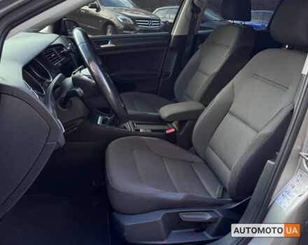 Сірий Фольксваген Гольф, об'ємом двигуна 1.6 л та пробігом 231 тис. км за 12800 $, фото 8 на Automoto.ua