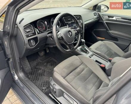 Серый Фольксваген Гольф, объемом двигателя 2 л и пробегом 246 тыс. км за 13500 $, фото 24 на Automoto.ua