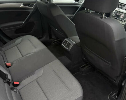 Серый Фольксваген Гольф, объемом двигателя 1.6 л и пробегом 262 тыс. км за 11000 $, фото 23 на Automoto.ua