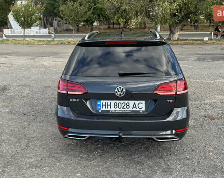 Серый Фольксваген Гольф, объемом двигателя 1.6 л и пробегом 299 тыс. км за 13000 $, фото 6 на Automoto.ua