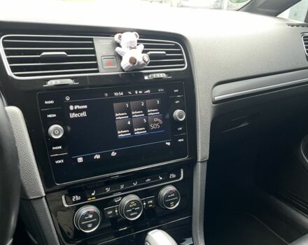 Фольксваген Гольф 2017 у Чернігові на Automoto.ua Сірий Фольксваген Гольф, об'ємом двигуна 2 л та пробігом 277 тис. км за 15999 $, фото 12 на Automoto.ua