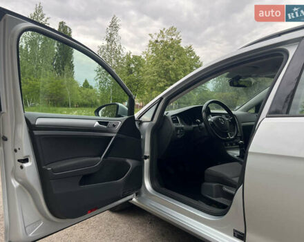 Серый Фольксваген Гольф, объемом двигателя 1.6 л и пробегом 237 тыс. км за 10900 $, фото 16 на Automoto.ua