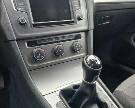 Серый Фольксваген Гольф, объемом двигателя 1.6 л и пробегом 206 тыс. км за 10499 $, фото 15 на Automoto.ua