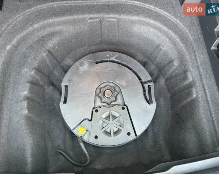 Серый Фольксваген Гольф, объемом двигателя 1.6 л и пробегом 221 тыс. км за 13950 $, фото 56 на Automoto.ua