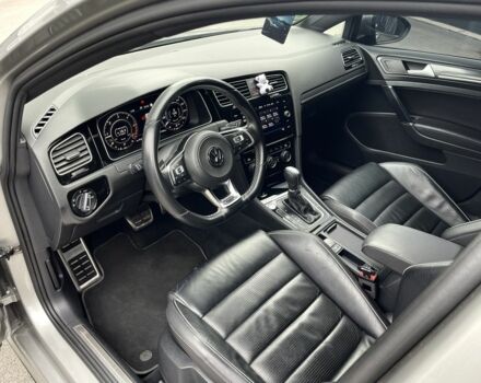 Фольксваген Гольф 2017 у Чернігові на Automoto.ua Сірий Фольксваген Гольф, об'ємом двигуна 2 л та пробігом 277 тис. км за 15999 $, фото 6 на Automoto.ua