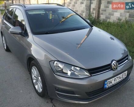 Серый Фольксваген Гольф, объемом двигателя 1.6 л и пробегом 290 тыс. км за 11699 $, фото 1 на Automoto.ua