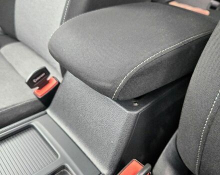 Серый Фольксваген Гольф, объемом двигателя 1.6 л и пробегом 206 тыс. км за 10499 $, фото 17 на Automoto.ua