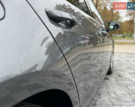 Серый Фольксваген Гольф, объемом двигателя 1.6 л и пробегом 253 тыс. км за 12700 $, фото 20 на Automoto.ua