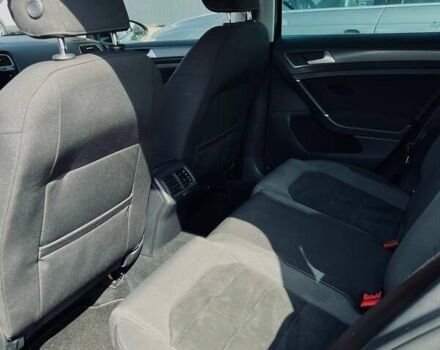 Серый Фольксваген Гольф, объемом двигателя 1.6 л и пробегом 267 тыс. км за 13400 $, фото 13 на Automoto.ua