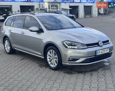 Серый Фольксваген Гольф, объемом двигателя 1.6 л и пробегом 228 тыс. км за 11500 $, фото 54 на Automoto.ua