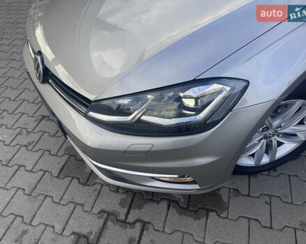 Серый Фольксваген Гольф, объемом двигателя 1.6 л и пробегом 228 тыс. км за 11500 $, фото 39 на Automoto.ua