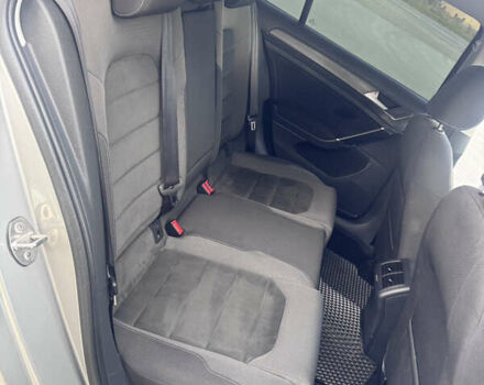 Серый Фольксваген Гольф, объемом двигателя 1.6 л и пробегом 228 тыс. км за 11500 $, фото 7 на Automoto.ua