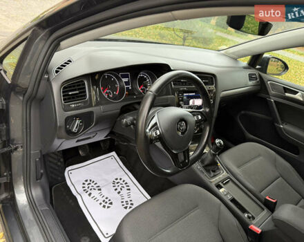 Фольксваген Гольф 2018 в Хмельницком на Automoto.ua Серый Фольксваген Гольф, объемом двигателя 1.6 л и пробегом 139 тыс. км за 13900 $, фото 25 на Automoto.ua