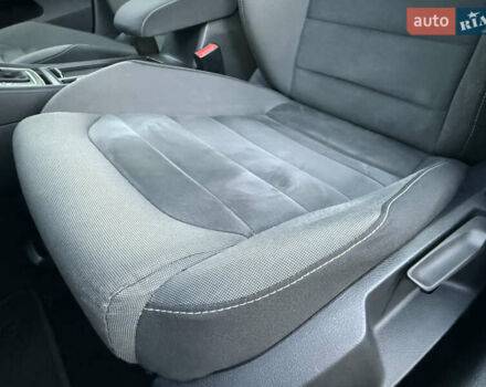 Серый Фольксваген Гольф, объемом двигателя 1.97 л и пробегом 208 тыс. км за 14999 $, фото 41 на Automoto.ua