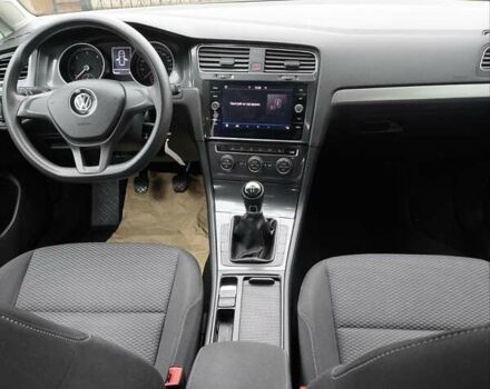 Серый Фольксваген Гольф, объемом двигателя 1.6 л и пробегом 198 тыс. км за 10800 $, фото 13 на Automoto.ua