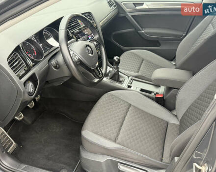 Сірий Фольксваген Гольф, об'ємом двигуна 1.6 л та пробігом 213 тис. км за 13950 $, фото 29 на Automoto.ua