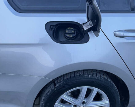 Сірий Фольксваген Гольф, об'ємом двигуна 1.6 л та пробігом 274 тис. км за 12500 $, фото 38 на Automoto.ua