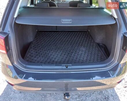 Сірий Фольксваген Гольф, об'ємом двигуна 1.6 л та пробігом 303 тис. км за 12200 $, фото 17 на Automoto.ua