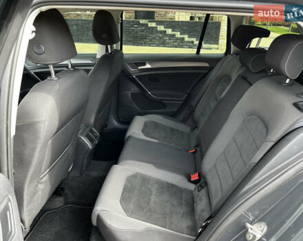 Серый Фольксваген Гольф, объемом двигателя 1.6 л и пробегом 267 тыс. км за 14200 $, фото 30 на Automoto.ua