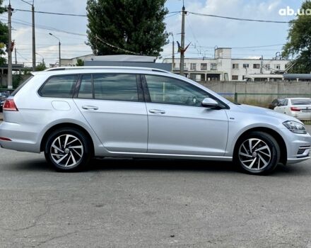 Сірий Фольксваген Гольф, об'ємом двигуна 1.6 л та пробігом 256 тис. км за 14400 $, фото 3 на Automoto.ua