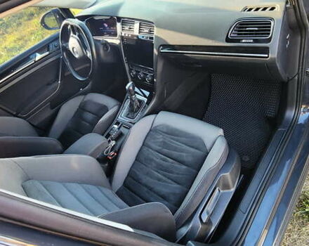 Серый Фольксваген Гольф, объемом двигателя 1.97 л и пробегом 214 тыс. км за 17200 $, фото 27 на Automoto.ua