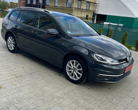 Серый Фольксваген Гольф, объемом двигателя 2 л и пробегом 260 тыс. км за 15550 $, фото 4 на Automoto.ua