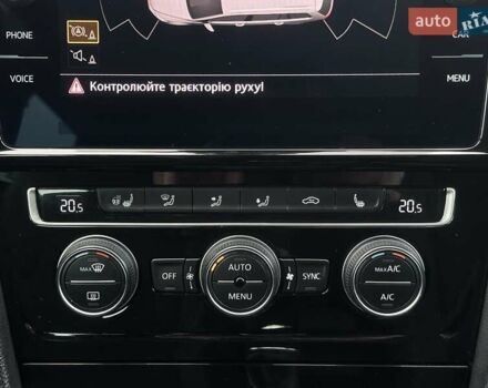 Серый Фольксваген Гольф, объемом двигателя 2 л и пробегом 228 тыс. км за 14350 $, фото 59 на Automoto.ua