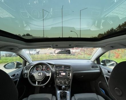 Серый Фольксваген Гольф, объемом двигателя 1.6 л и пробегом 209 тыс. км за 13700 $, фото 4 на Automoto.ua