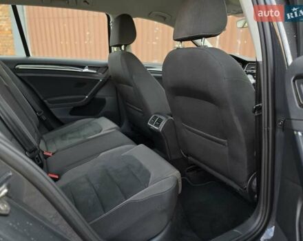 Серый Фольксваген Гольф, объемом двигателя 1.97 л и пробегом 207 тыс. км за 17899 $, фото 19 на Automoto.ua