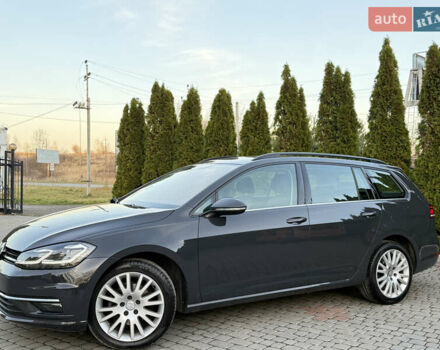 Серый Фольксваген Гольф, объемом двигателя 1.97 л и пробегом 208 тыс. км за 14999 $, фото 6 на Automoto.ua