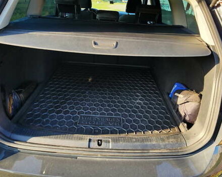 Серый Фольксваген Гольф, объемом двигателя 1.97 л и пробегом 214 тыс. км за 17200 $, фото 23 на Automoto.ua