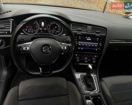 Серый Фольксваген Гольф, объемом двигателя 1.97 л и пробегом 208 тыс. км за 17899 $, фото 16 на Automoto.ua