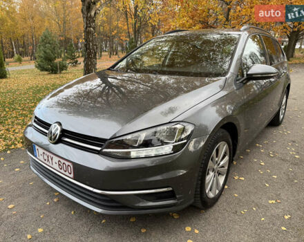 Фольксваген Гольф 2018 в Хмельницком на Automoto.ua Серый Фольксваген Гольф, объемом двигателя 1.6 л и пробегом 139 тыс. км за 13900 $, фото 3 на Automoto.ua