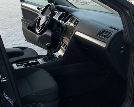 Сірий Фольксваген Гольф, об'ємом двигуна 1.6 л та пробігом 226 тис. км за 11800 $, фото 6 на Automoto.ua