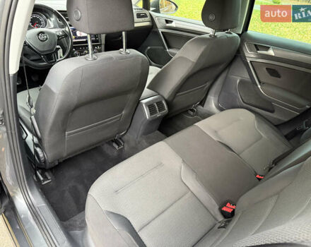 Серый Фольксваген Гольф, объемом двигателя 1.6 л и пробегом 139 тыс. км за 13800 $, фото 36 на Automoto.ua