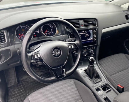 Серый Фольксваген Гольф, объемом двигателя 1.6 л и пробегом 280 тыс. км за 12400 $, фото 14 на Automoto.ua