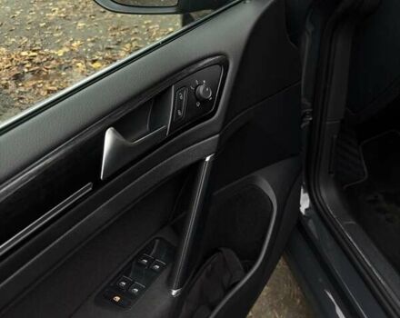 Серый Фольксваген Гольф, объемом двигателя 1.97 л и пробегом 208 тыс. км за 17899 $, фото 14 на Automoto.ua