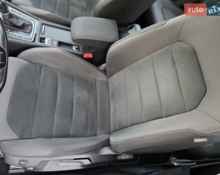 Серый Фольксваген Гольф, объемом двигателя 1.97 л и пробегом 207 тыс. км за 17899 $, фото 18 на Automoto.ua