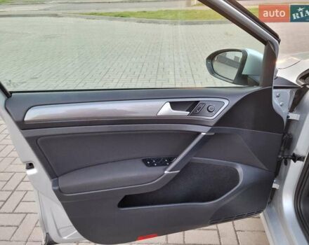 Серый Фольксваген Гольф, объемом двигателя 1.6 л и пробегом 161 тыс. км за 13900 $, фото 15 на Automoto.ua